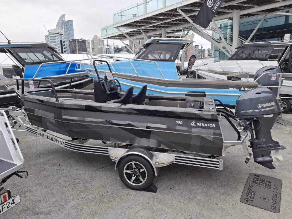 Senator 500 Side Console